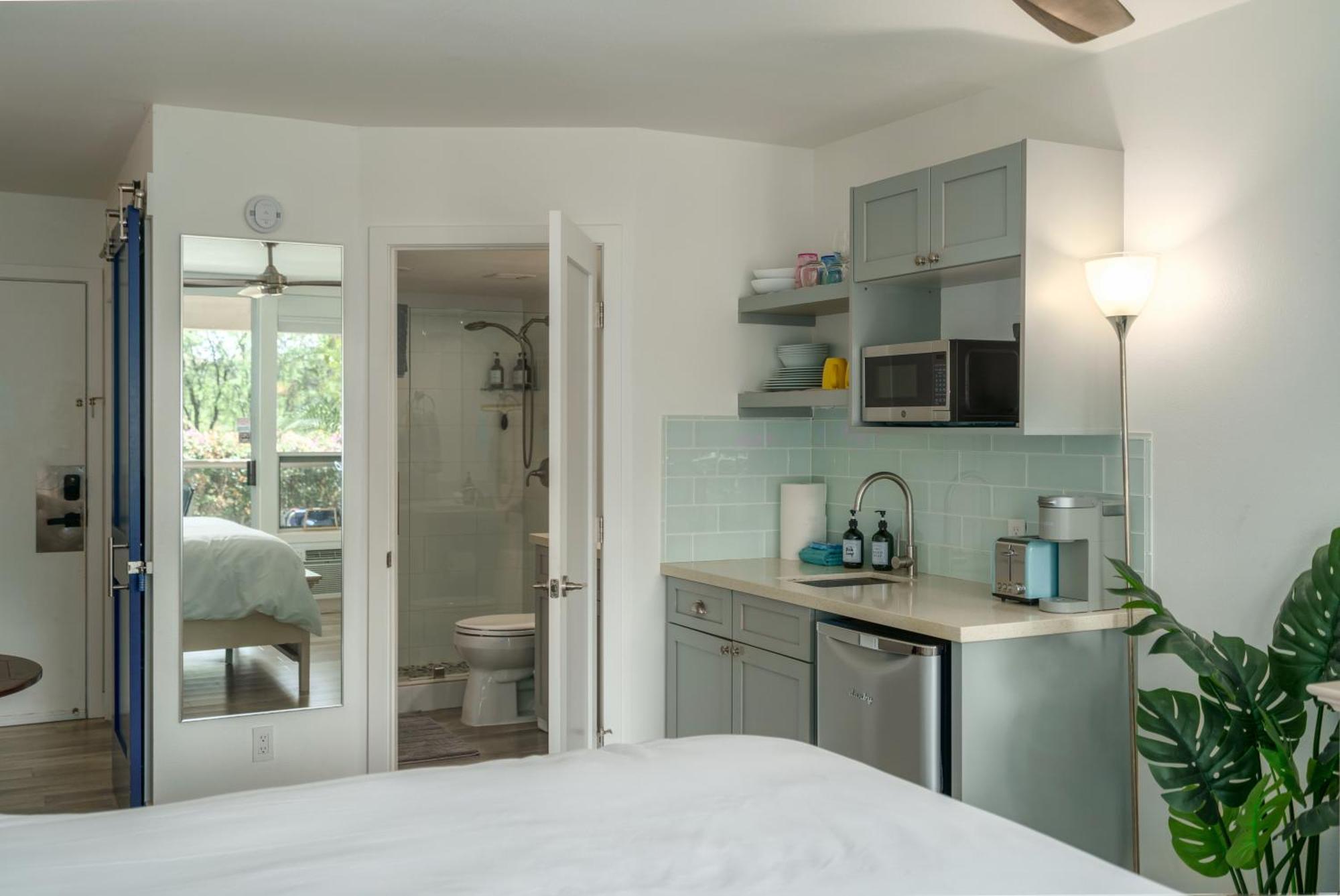 Central Kihei Gem! 3-Min Walk To The Beach & Shops Wailea  Exterior photo